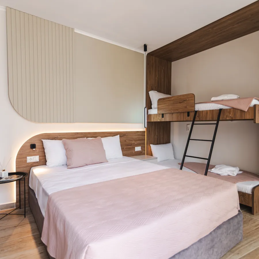 Quadruple room at The Wave