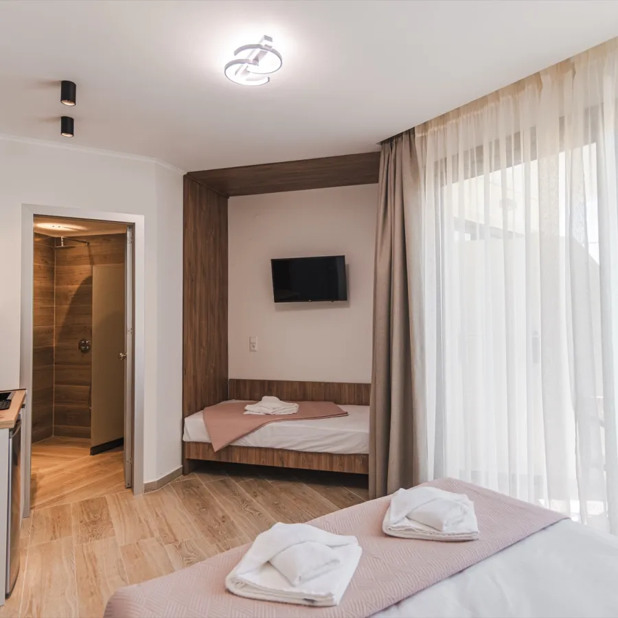 Triple room at The Wave